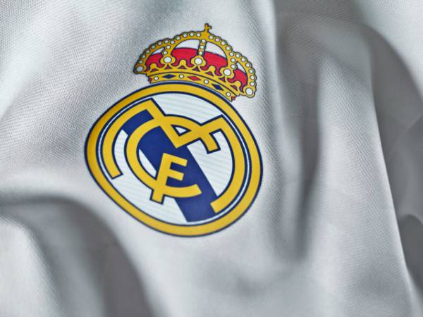 Lịch sử thay đổi logo Real Madrid
